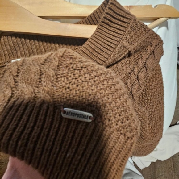 Crop tops - Picture 2 of 3